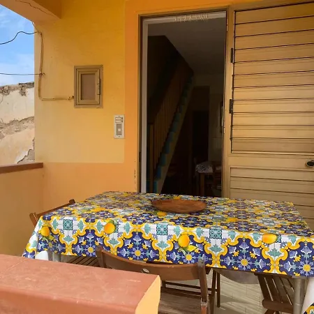Lampedusa Love